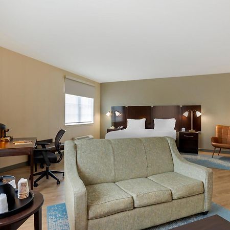 The Prussia Hotel, BW Signature Collection By Best Western Кинг ъф Прусия Екстериор снимка